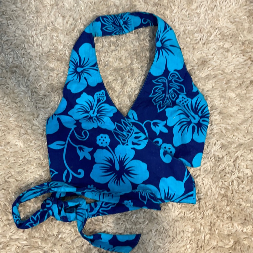 Hawaiian wrap up crop top